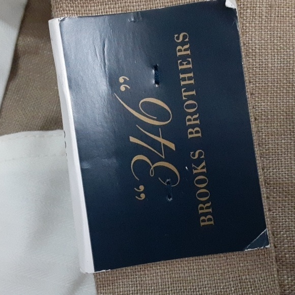 Brook Brother Linen Pleated Front Pocket Tan Shorts - Picture 11 of 11